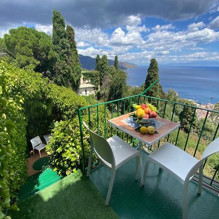 Villa Don Mimi Guarnaschelli La Dependace Taormina Eksteriør bilde
