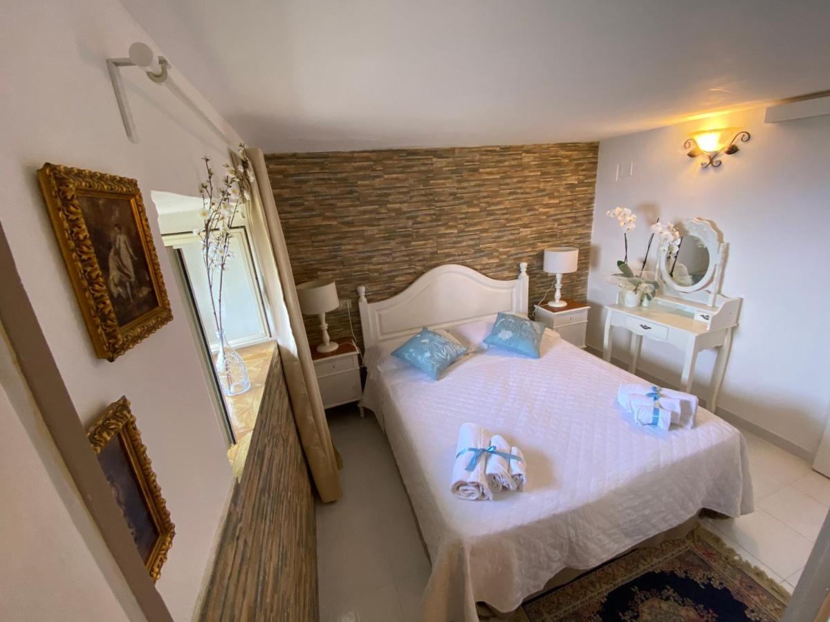 Villa Don Mimi Guarnaschelli La Dependace Taormina Eksteriør bilde
