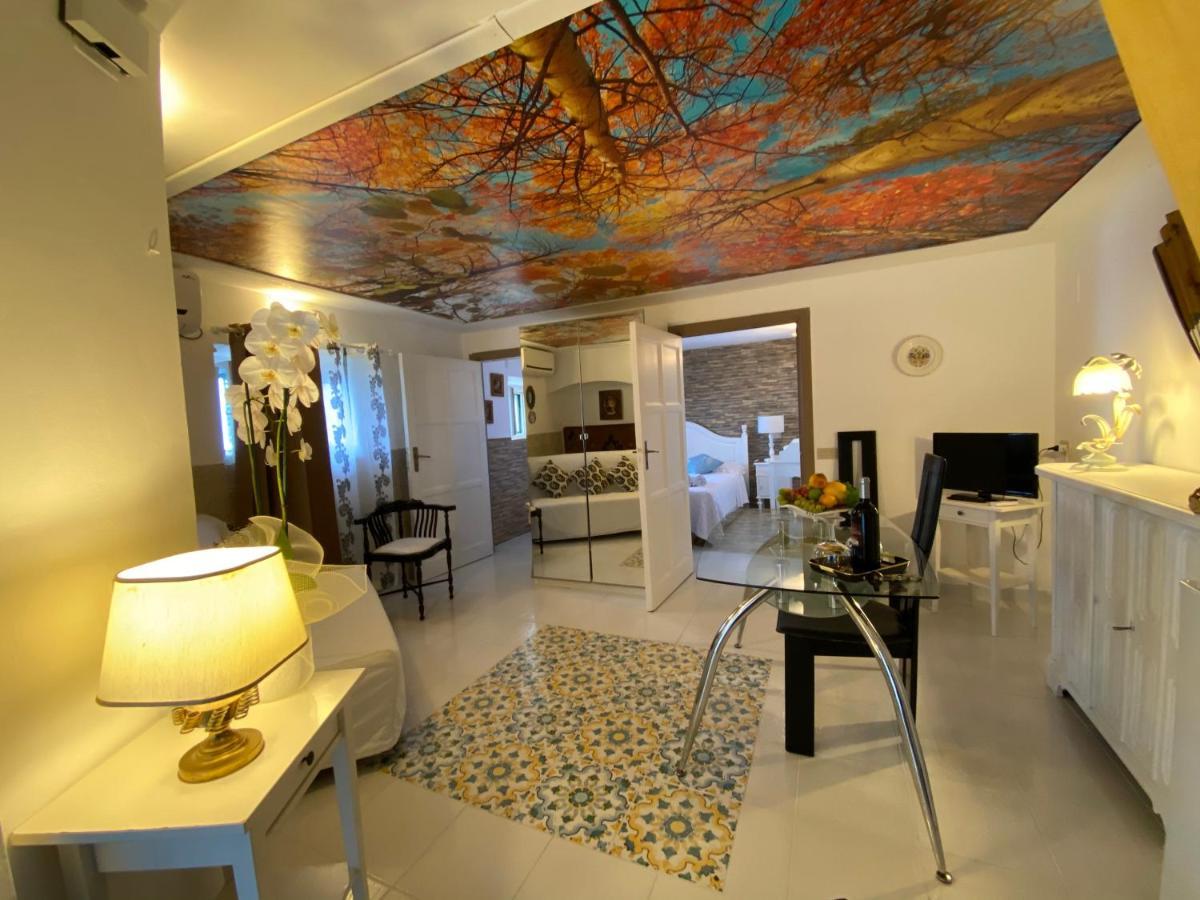 Villa Don Mimi Guarnaschelli La Dependace Taormina Eksteriør bilde