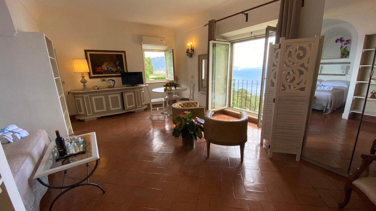 Villa Don Mimi Guarnaschelli La Dependace Taormina Eksteriør bilde