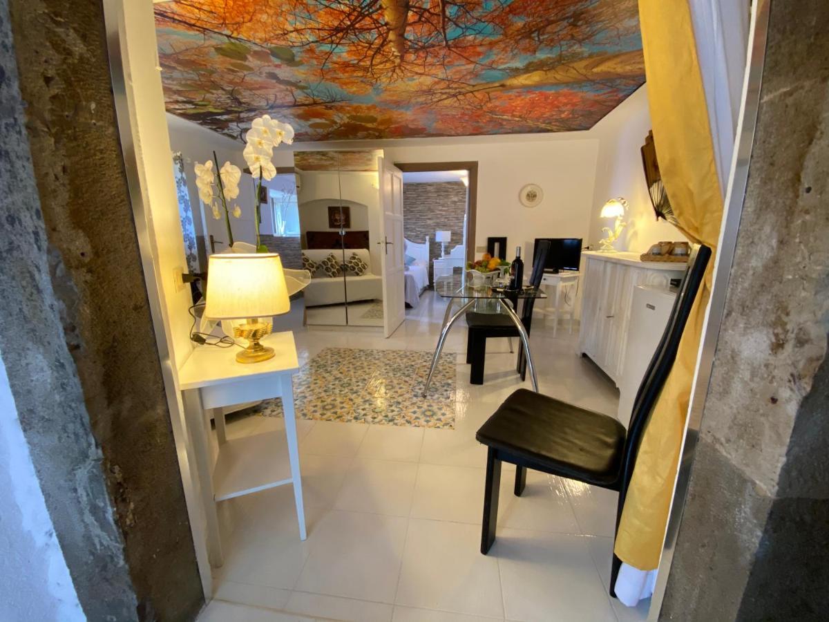 Villa Don Mimi Guarnaschelli La Dependace Taormina Eksteriør bilde